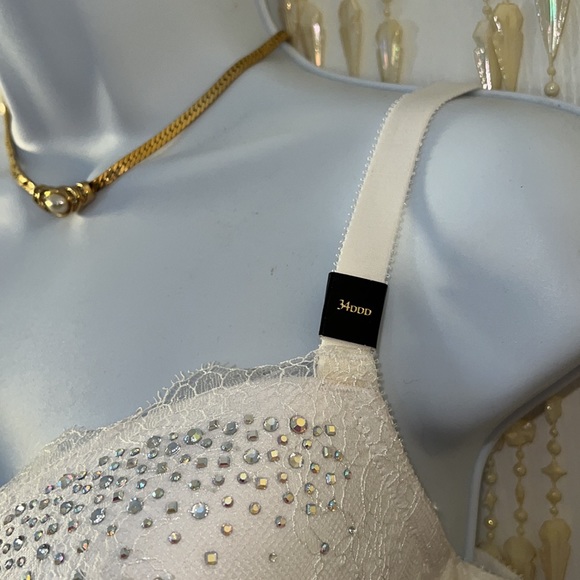 NWT bridal bra VS 34DDD /F crystals and white lace - Picture 8 of 17